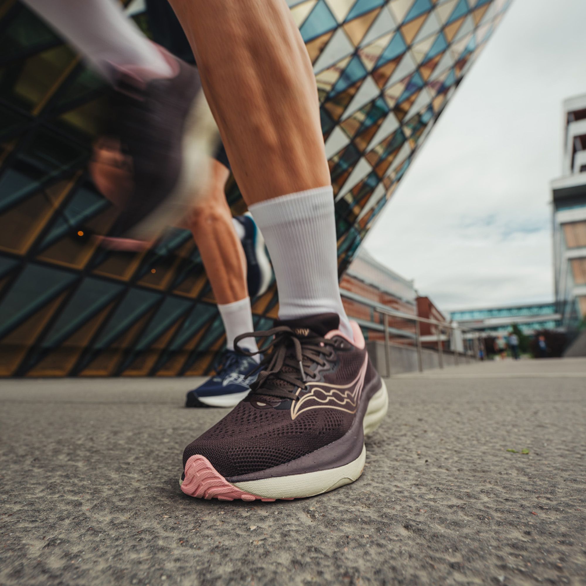 Saucony Ride 19 W Löparskor - Bild 5